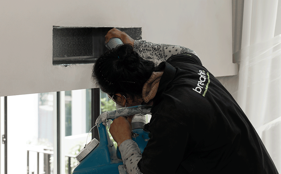 Signs Your AC Ducts Need Cleaning